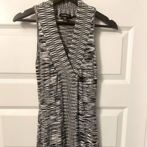 Bebe V-neck Black and White Midi Dress
